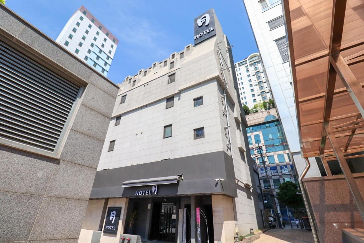 Shinchon Wol Hotel Seoul Eksteriør bilde